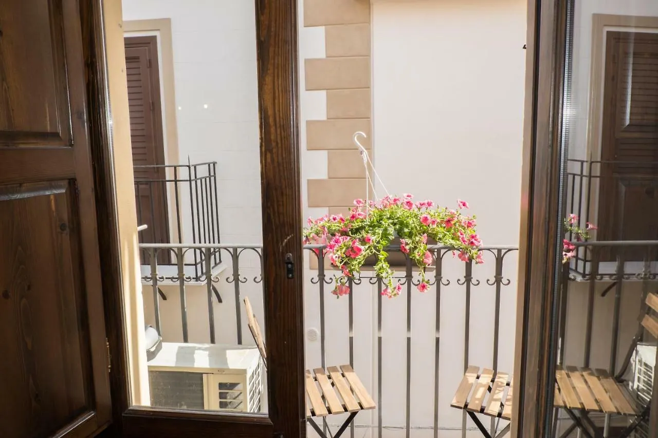 Apartamento Centro Storico Casa Dell'Orologio Palermo Italia